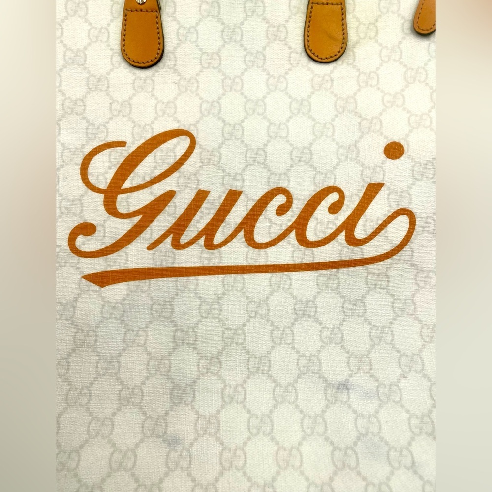 Gucci Tote - Picture 6 of 14